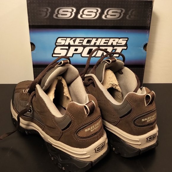 Skechers Men's Energy Downforce Lace-Up Sneaker - Size 9 - NEW - Picture 3 of 4